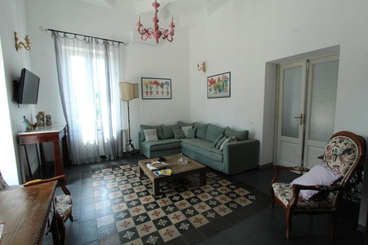 La Casa Bianca Villa Lipari  Exterior photo